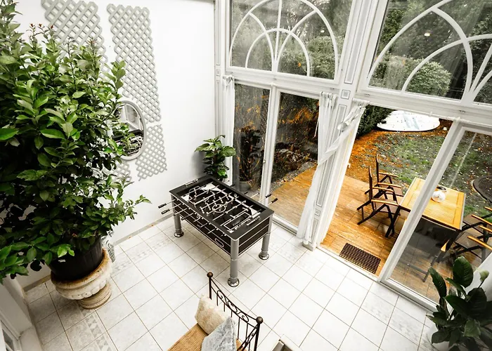 Soiree Near Alster With Garden And Party Apartament *